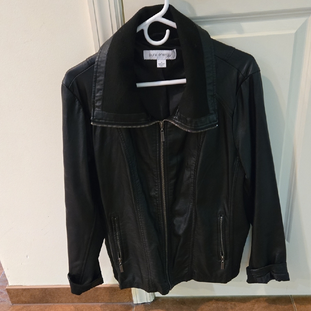 Pure Energy Women's Sleek Black Leather Jacket